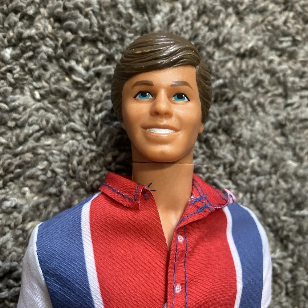 1968 Ken Body Molded Brown Hair Blue Eyes 1983 Head ~ Hong Kong